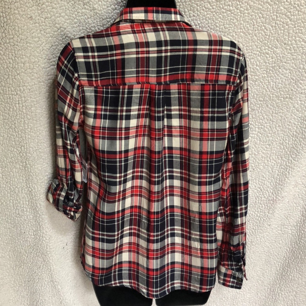 Charlotte Russe soft button down long sleeve plaid shirt - Picture 3 of 9